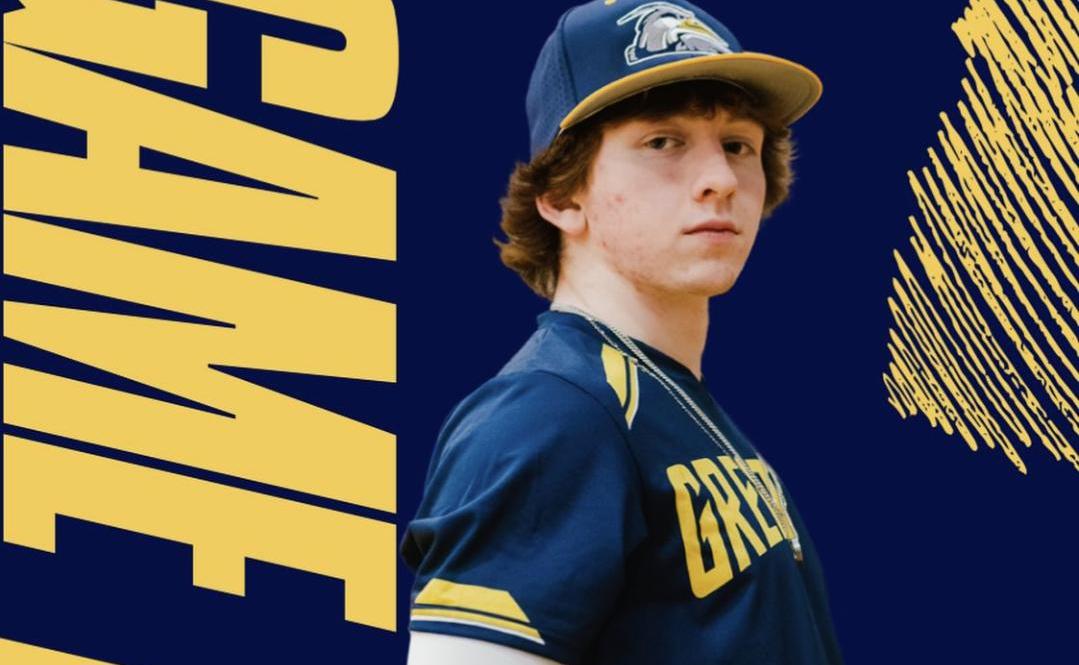 Herons drop both to SMCC in season opener